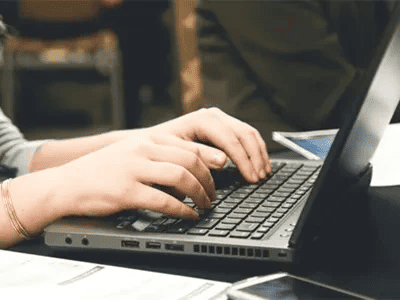 Гидравлический цилиндр одностороннего действия в горнодобывающей промышленности